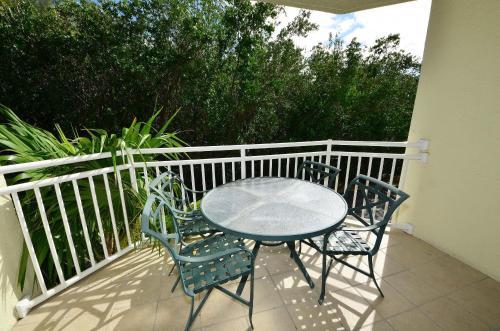 Sunrise Suites Hispaniola Suite #101