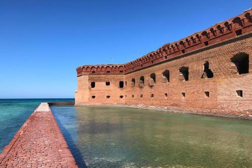 Havana Daydream @ Key Cove