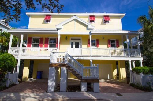 Havana Daydream @ Key Cove