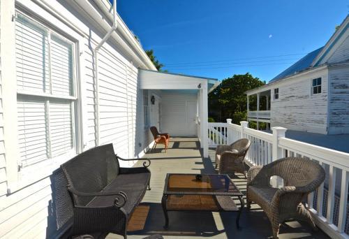 Banana's Foster Guesthouse