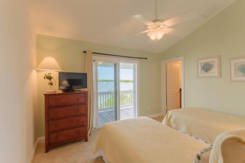 Southern Comfort @ Key Cove