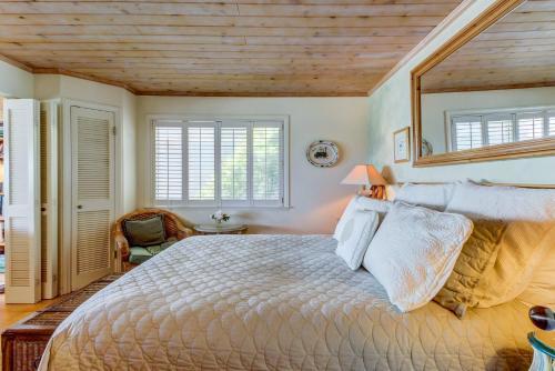 Oceanfront Delight