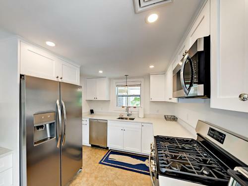 158 Long Beach Road Home