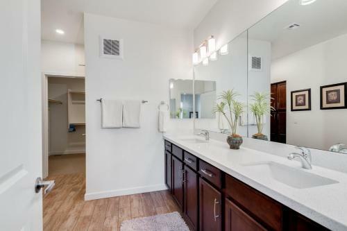 Apartamento Queen Creek #350 Condo
