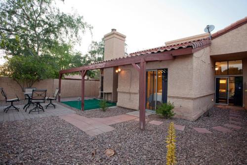 Desert Rose 2br/2ba