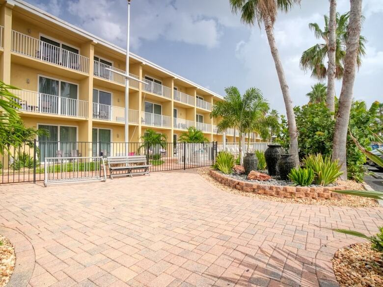 Treasure Bay Hotel & Marina