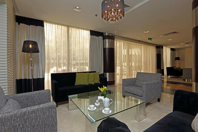 Hotel Holiday Inn Riyadh-izdihar