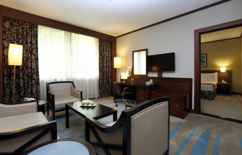 Hotel Holiday Inn Riyadh-izdihar