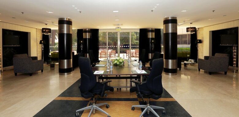Hotel Holiday Inn Riyadh-izdihar