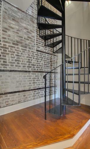 563 King Signature Apartments