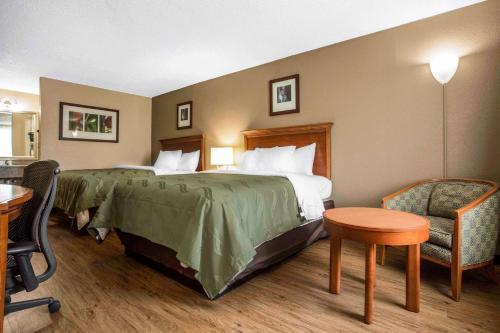 Hotel Quality Inn & Suites University Area