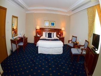 Ramada Al Qassim Hotel Y Suites