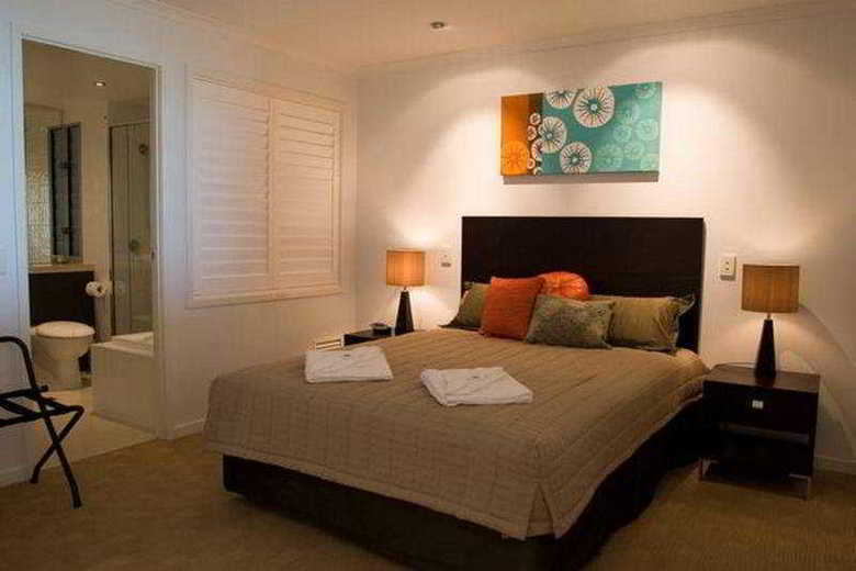 Hotel At Marina Shores