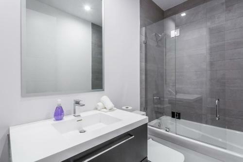 Apartamento Mega Luxury Condo - Private 6 Bdr In Downtown!