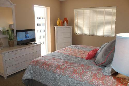 Beach Palms 404 Apartment
