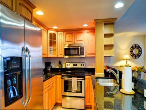 Apartamento Dockside Condos 304 Waterfront Condo With Balcony 628