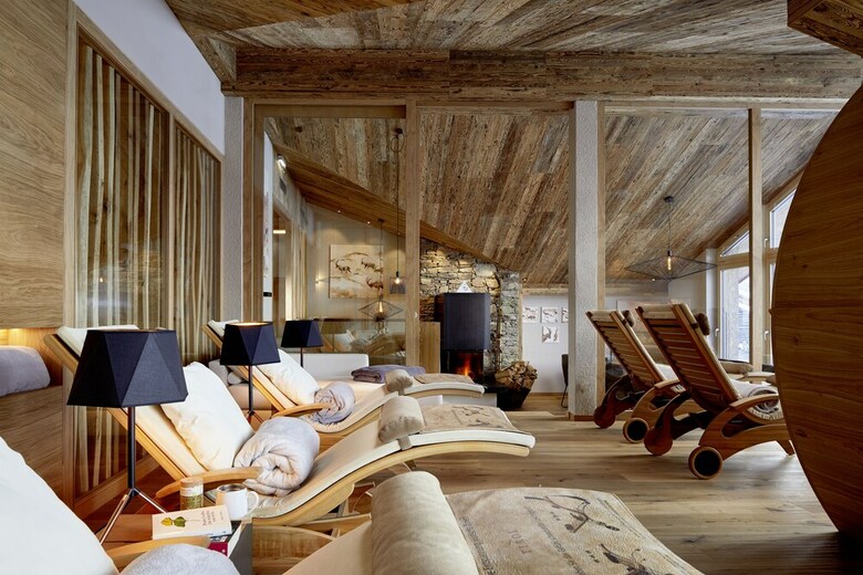 Hotel Tirol