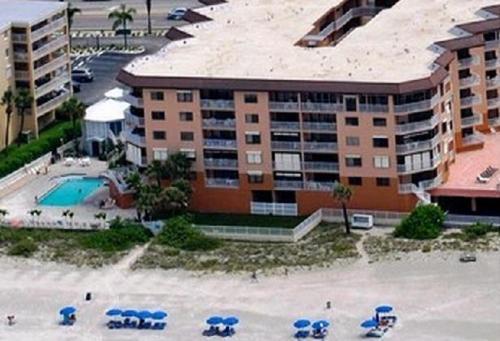 Beach Palms 109 Apartment