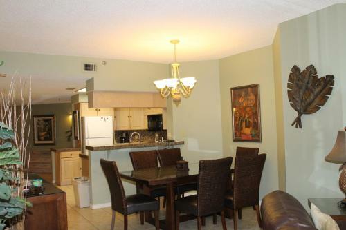 Beach Palms 507 Apartment