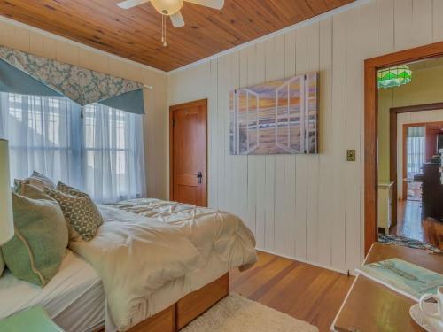 Eldorado House 717