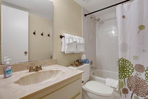 Apartamento 19931 Gulf Blvd Condo Unit 4b