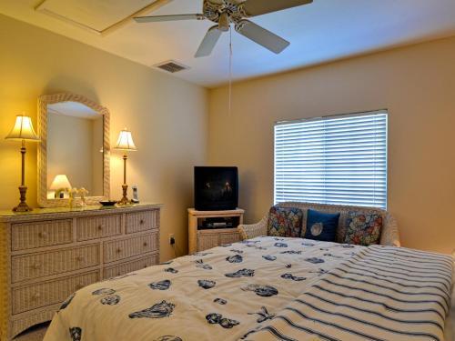 Villa Dolphin House 966