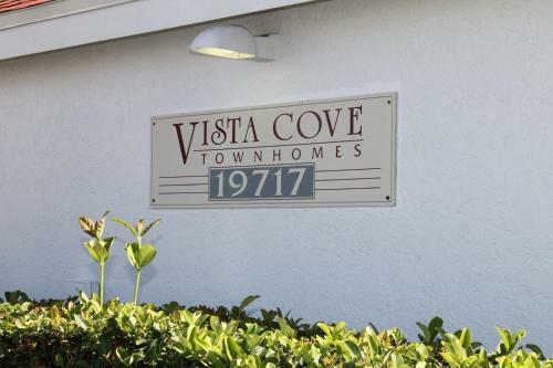 Vista Cove 1 Apartment