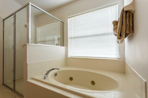 Ss261061 - Orange Tree - 5 Bed 4 Baths Villa