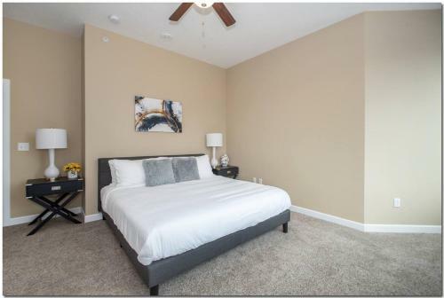 Apartamento Downtown Gem - Spacious & Bright 2br/2ba