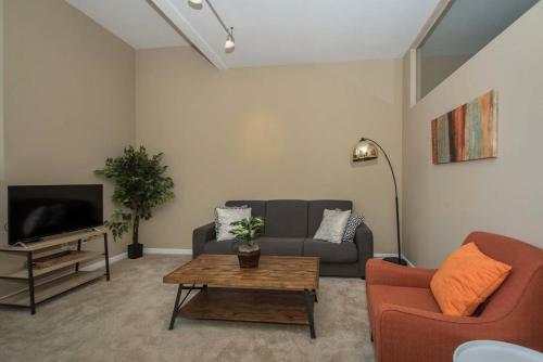 Apartamento Large 2br/2ba In Prime Downtown Location