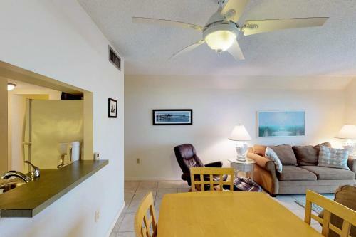 Apartamento Oceanfront Chateau #308