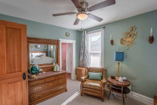 Pet Friendly | 1900 Classic | 3 Bedroom Value