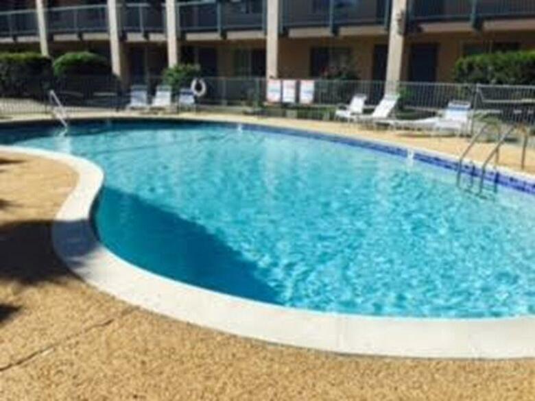 Hotel Days Inn Redwood City