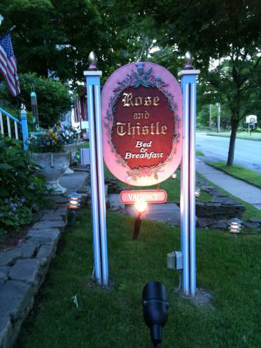 Rose & Thistle Bed & Breakfast