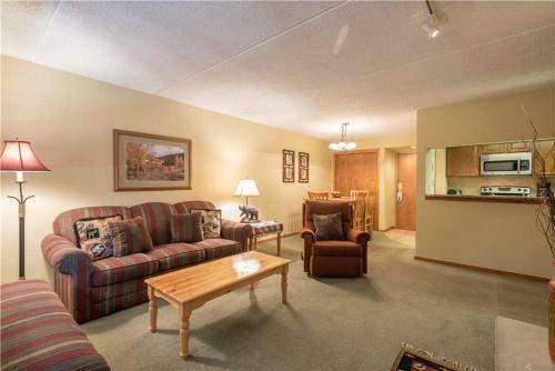Apartamento Village Square West 355 Condo