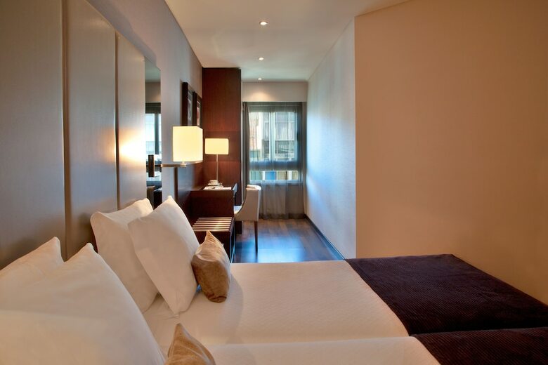 Luxe Hotel