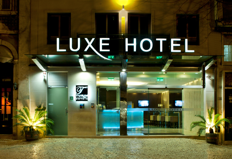 Luxe Hotel