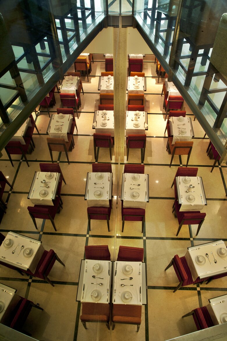 Luxe Hotel