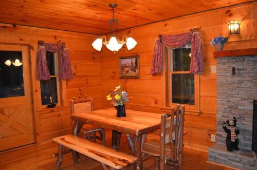 Three Little Birds Cabin