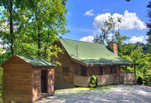 Cove Creek Lodge Cabin