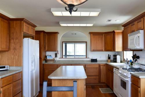 Crescent City Beach House