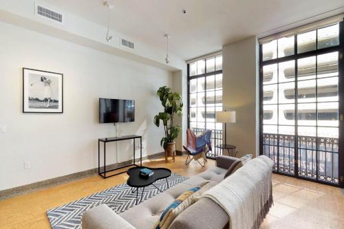 Apartamento Mid Elm Lofts