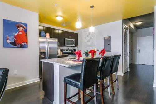 Apartamento Uptown Victory Park 1208