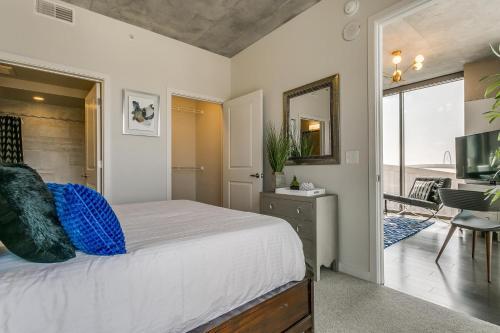 Apartamento Uptown Victory Park 1202