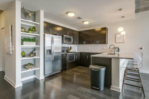 Apartamento Uptown Victory Park 1201