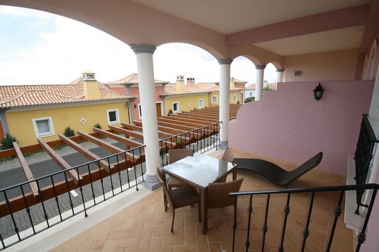 Hotel Palheiro Village