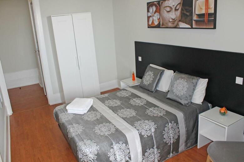 Hotel Residencial Lunar