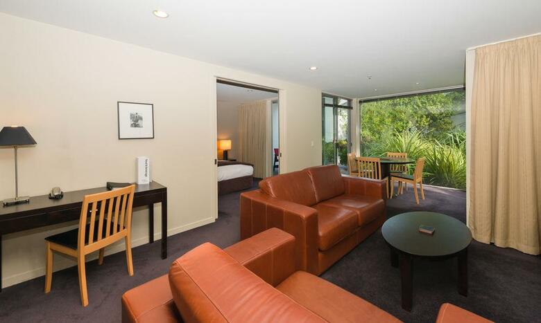Hotel Scenic Suites Queenstown