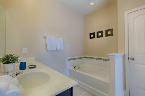 Villa 5 Bed Home At Solterra Resort 5352