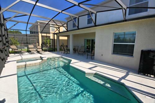 Villa 5 Bed Home At The Shire 1006